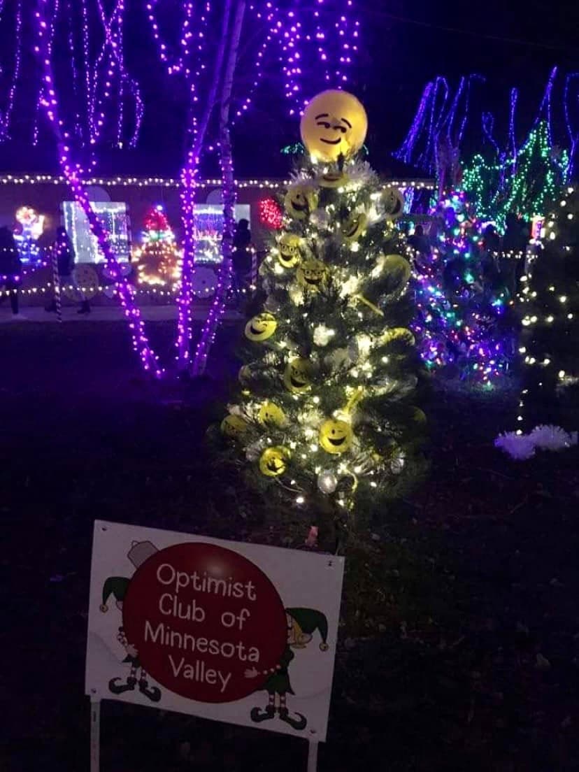 The club's decorated tree at Kiwanis Holiday Lights